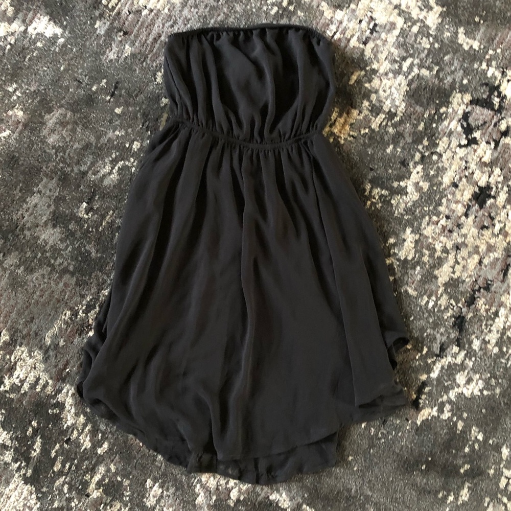 ✨NWT✨ Beautiful Black Lightweight Dress